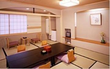 Hirashin Ryokan Kyoto
