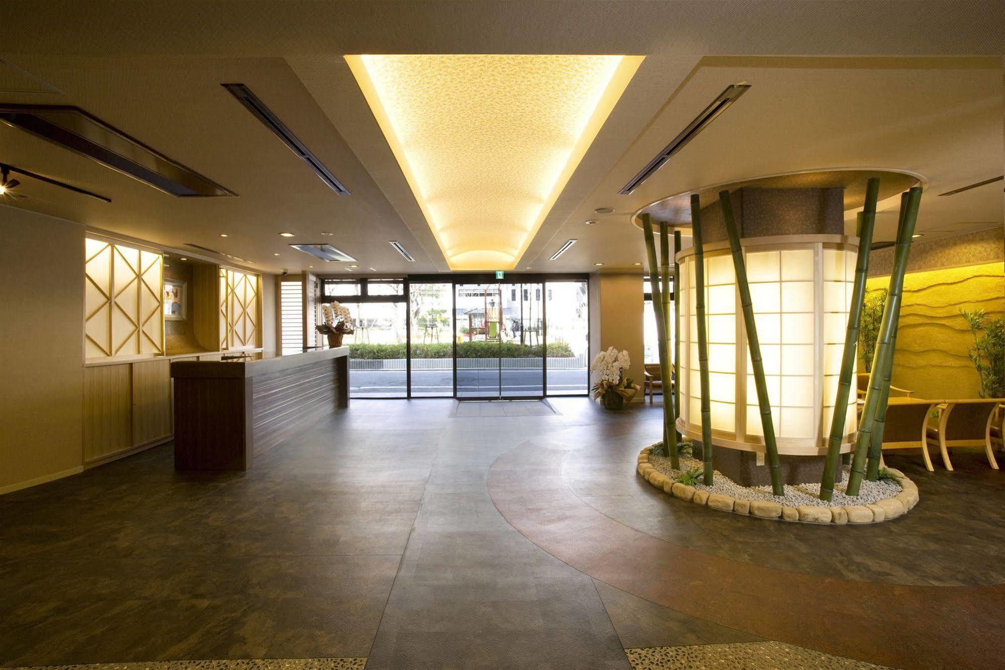 Hirashin Ryokan